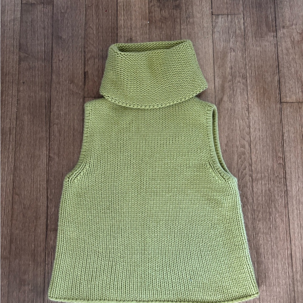 Esprit Sleeveless Turtleneck Knit Top - Light Green